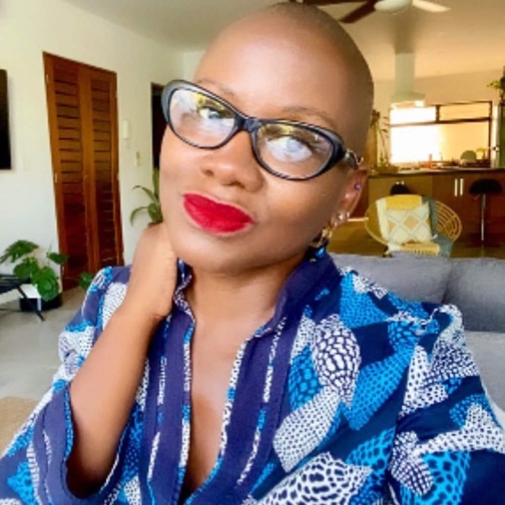 Meet your Posher, Elayne